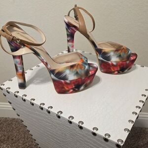 Guess Multicolor Platform Heels
